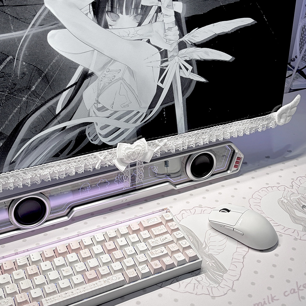 Setup Desk Monitor - Uroczy biały koronkowy pasek dekoracyjny do