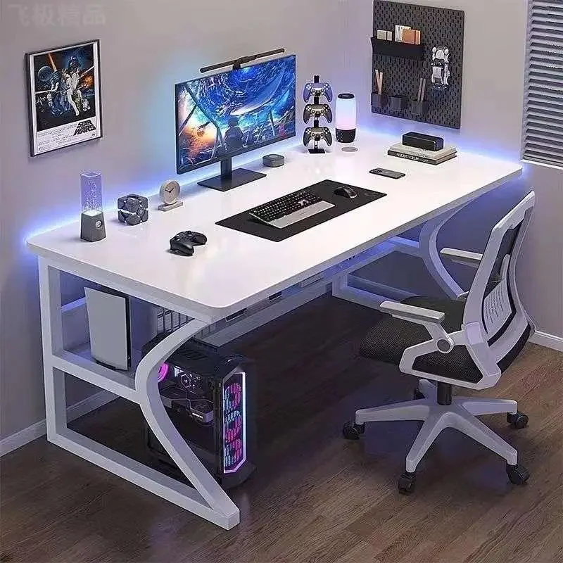 Minimalistyczne biurka kompute – Desk Setup No Computer recenzja i cena