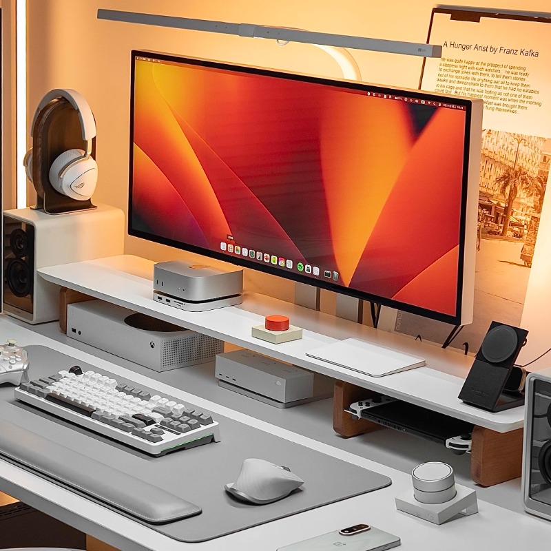 Nowoczesny podnośnik monitora  – Desk Setup With Laptop And Monitor recenzja i cena